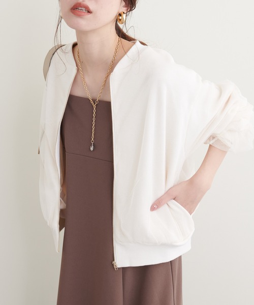 natural couture(ナチュラルクチュール)の「サカリバ×チュールレイヤードブルゾン(ブルゾン・レディース・カーキ/オフホワイト/グレー/ブラック・FREE)」の5枚目の写真
