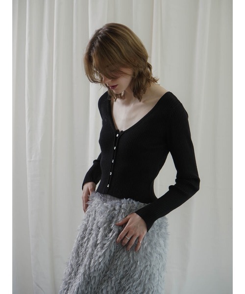 :ETHROF(イーサオブ)の「RIBKNIT COMPACT CARDIGAN(ニット/セーター・レディース・ブラック/チャコール・FREE)」の7枚目の写真