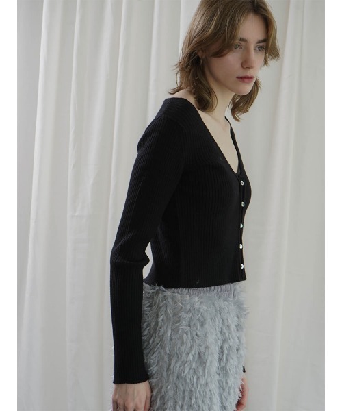 :ETHROF(イーサオブ)の「RIBKNIT COMPACT CARDIGAN(ニット/セーター・レディース・ブラック/チャコール・FREE)」の16枚目の写真