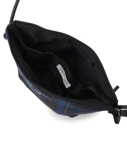 Dessin（デッサン）の「◆チェックミニトートショルダー（ショルダーバッグ・レディース・チャコールグレー/ブラック系4/ブラック系1/レッド系6・00）」の20枚目の写真