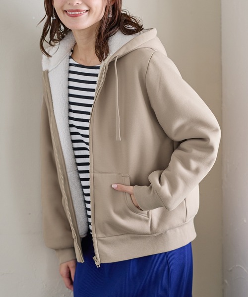 Honeys（ハニーズ）の「【ハニぽか】裏ボアジップパーカー（パーカー・レディース・ピンク/グリーン/ダークブルー/ベージュ/ブラック/杢グレー・S/M/L/LL/3L）」の4枚目の写真