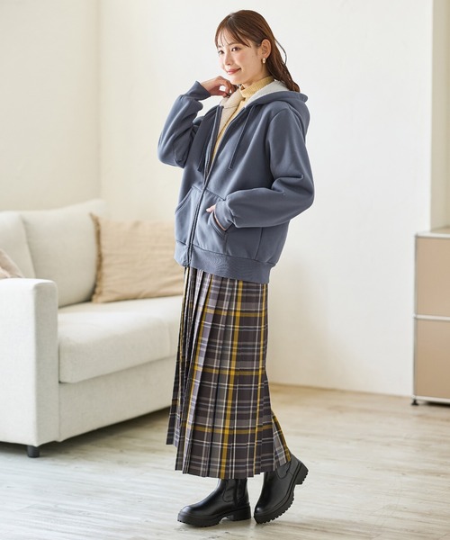 Honeys（ハニーズ）の「【ハニぽか】裏ボアジップパーカー（パーカー・レディース・ピンク/グリーン/ダークブルー/ベージュ/ブラック/杢グレー・S/M/L/LL/3L）」の12枚目の写真