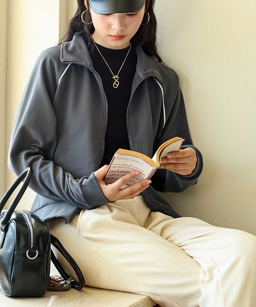 OSYAREVO(オシャレボ)の「タック入り スウェット パンツ(スウェットパンツ・レディース・ブラウン/チャコール/グレー/クリーム・MEDIUM/LARGE/X-LARGE)」の13枚目の写真