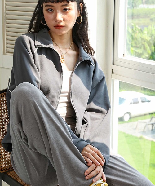 OSYAREVO(オシャレボ)の「タック入り スウェット パンツ(スウェットパンツ・レディース・ブラウン/チャコール/グレー/クリーム・MEDIUM/LARGE/X-LARGE)」の7枚目の写真