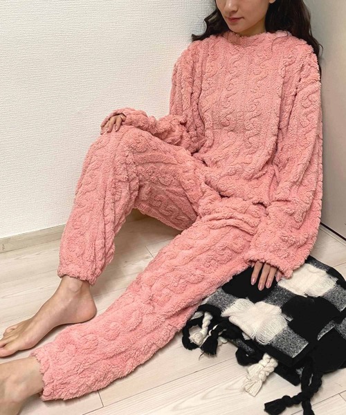 NANEA（ナネア）の「ケーブル柄フリースルームウェア上下セット（ルームウェア/パジャマ・レディース・ピンク/モカ/パープル/ブルー/ホワイト/チャコールグレー・フリー）」の15枚目の写真