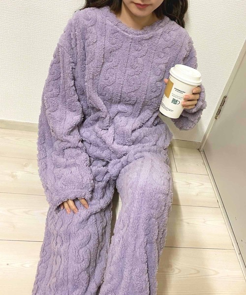 NANEA（ナネア）の「ケーブル柄フリースルームウェア上下セット（ルームウェア/パジャマ・レディース・ピンク/モカ/パープル/ブルー/ホワイト/チャコールグレー・フリー）」の22枚目の写真