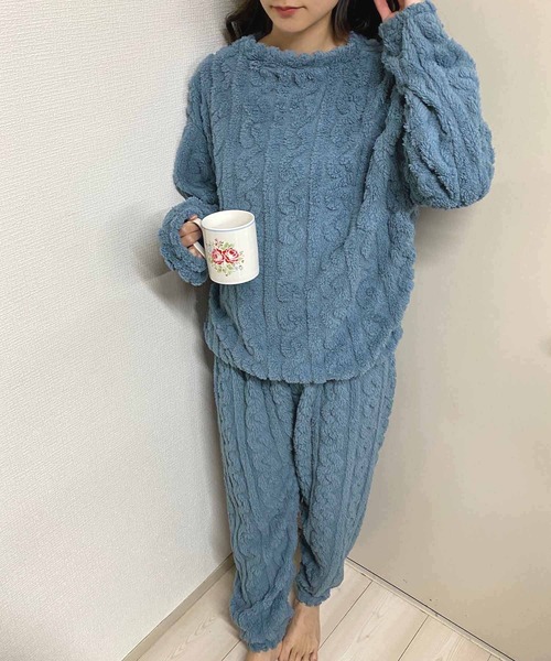 NANEA（ナネア）の「ケーブル柄フリースルームウェア上下セット（ルームウェア/パジャマ・レディース・ピンク/モカ/パープル/ブルー/ホワイト/チャコールグレー・フリー）」の20枚目の写真