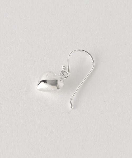 BAITS（ベイツ）の「＜BAITS＞シルバー ハート ピアス（ピアス（両耳用）・レディース・シルバー・FREE）」の2枚目の写真