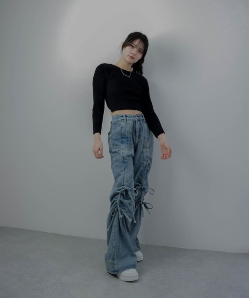 M DOLLY（エムドリー）の「twin ribbon denim cargo pants/ツインリボンデニムカーゴパンツ（デニムパンツ・レディース・ライトブルー・S/M）」の3枚目の写真