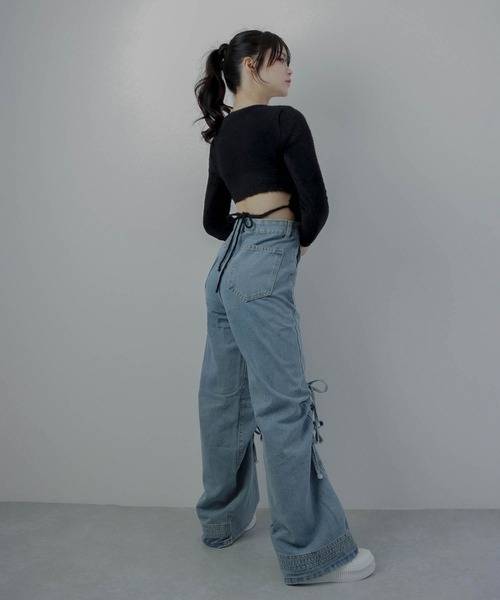 M DOLLY（エムドリー）の「twin ribbon denim cargo pants/ツインリボンデニムカーゴパンツ（デニムパンツ・レディース・ライトブルー・S/M）」の6枚目の写真