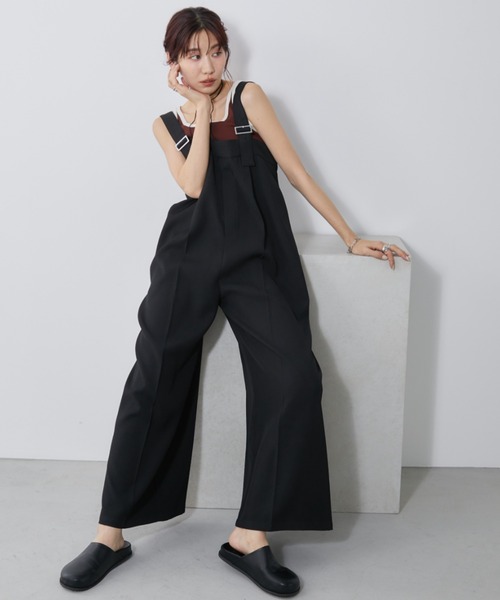 Auntie Rosa Holiday（アンティローザホリデー）の「タックワイドスラックスサロペット / サイズ展開あり（サロペット/オーバーオール・レディース・ブラック/ストライプ・SMALL/MEDIUM）」の5枚目の写真