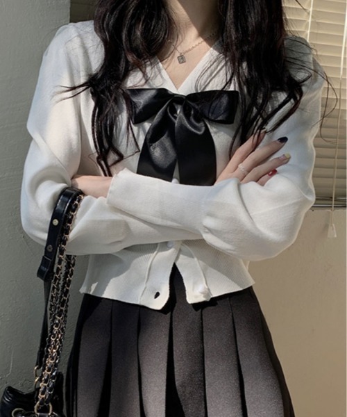 kirakiraShop（キラキラショップ）の「ハート ボタン リボン 付き ニット カーディガン（カーディガン/ボレロ・レディース・グレー/ブラック/ホワイト・FREE）」の13枚目の写真