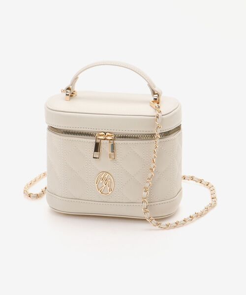 MAJESTIC LEGON（マジェスティックレゴン）の「キルティングビジューバニティ（ショルダーバッグ・レディース・ピンク/ブラック/アイボリー・FREE）」の14枚目の写真