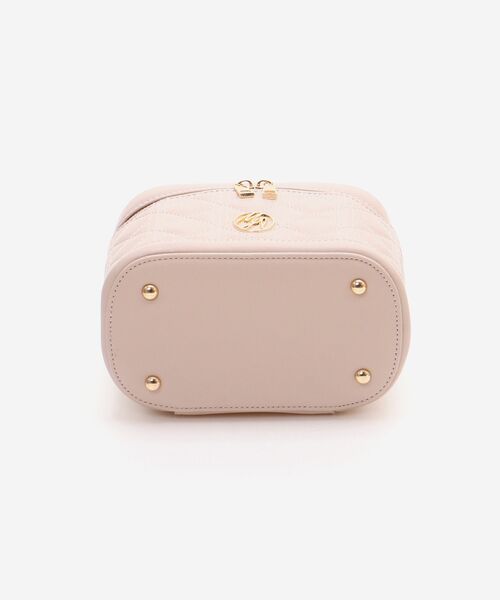 MAJESTIC LEGON（マジェスティックレゴン）の「キルティングビジューバニティ（ショルダーバッグ・レディース・ピンク/ブラック/アイボリー・FREE）」の19枚目の写真