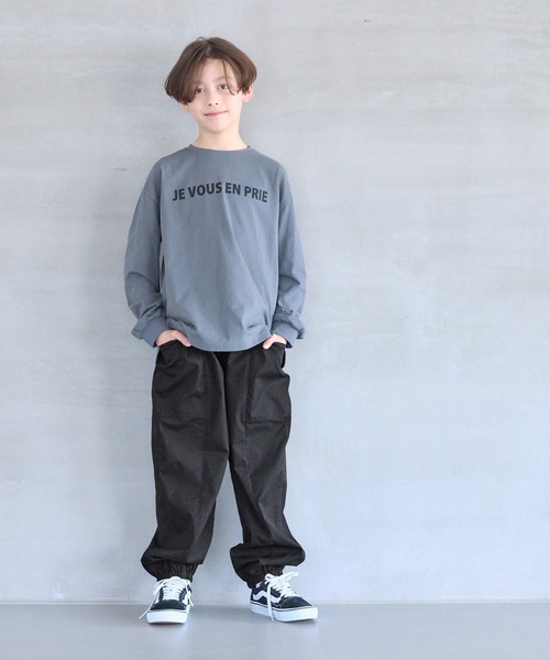 coca（coca）（コカ）の「キッズ　パラシュートパンツ（カーゴパンツ・キッズ・ブラック/グレー・150/140/130/120）」の3枚目の写真