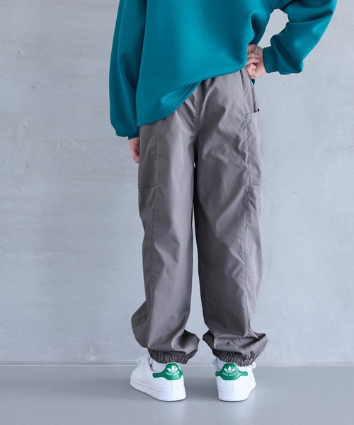coca（coca）（コカ）の「キッズ　パラシュートパンツ（カーゴパンツ・キッズ・ブラック/グレー・150/140/130/120）」の10枚目の写真