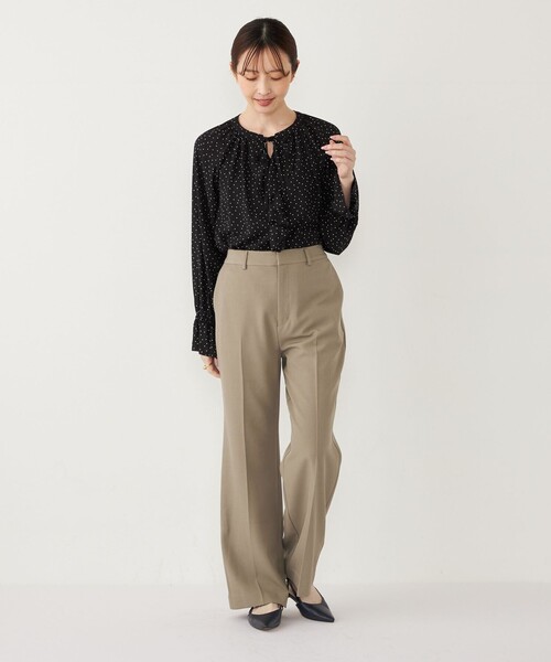 SHIPS Colors（シップス カラーズ）の「SHIPS Colors:〈手洗い可能〉セミフレア パンツ(セットアップ対応可能)◇（その他パンツ・レディース・グレー/ネイビー/ベージュ・MEDIUM/SMALL）」の19枚目の写真