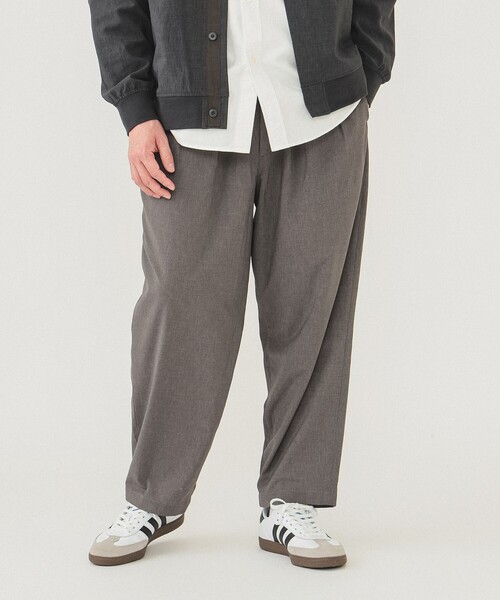 BEAMS（ビームス）の「ワイドテーパード ドライ 2プリーツ イージーパンツ（スラックス・メンズ・ネイビー/ブラック/オリーブ/グレー・S/XL/L/M）」の5枚目の写真