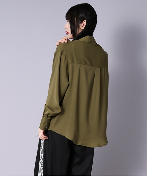 Ellno Loset(エルノロゼット)の「フラワープリント刺繍シャツ(シャツ/ブラウス・メンズ・ブルーグレー/ブラック/マスタード/オフホワイト・MEDIUM/LARGE/SMALL)」の15枚目の写真