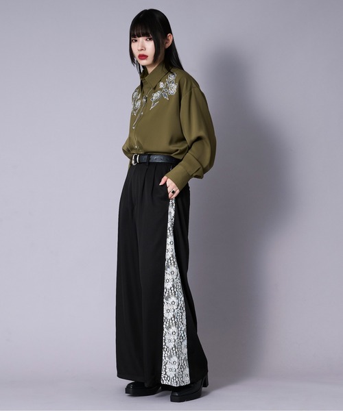 Ellno Loset(エルノロゼット)の「フラワープリント刺繍シャツ(シャツ/ブラウス・メンズ・ブルーグレー/ブラック/マスタード/オフホワイト・MEDIUM/LARGE/SMALL)」の19枚目の写真
