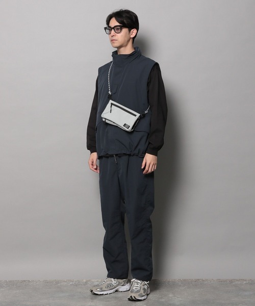 BAYFLOW(ベイフロー)の「【BUDDIES Dept.】ソフトヴィンテージベスト(ベスト・メンズ・ベージュ/ネイビー・LARGE/MEDIUM)」の8枚目の写真