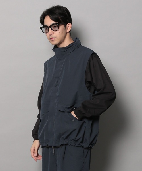 BAYFLOW(ベイフロー)の「【BUDDIES Dept.】ソフトヴィンテージベスト(ベスト・メンズ・ベージュ/ネイビー・LARGE/MEDIUM)」の9枚目の写真