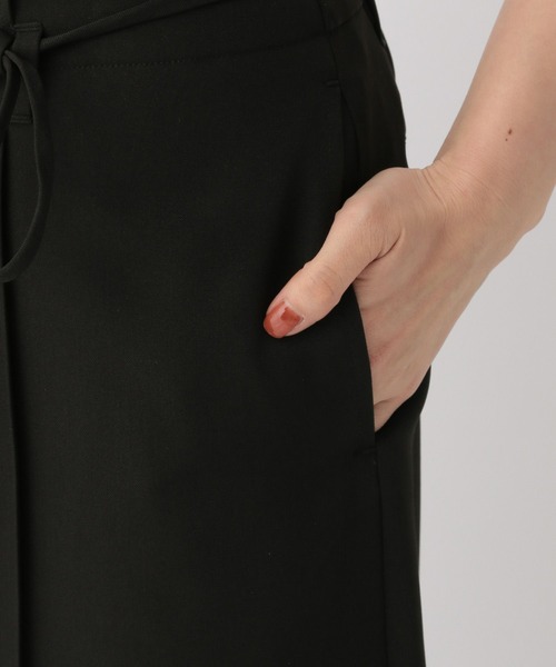A part by（アパートバイ）の「ピンタックカーブパンツ（その他パンツ・レディース・ライトベージュ/ブラック/ベージュ・MEDIUM/SMALL）」の14枚目の写真