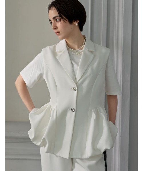 MEISM（ミズム）の「[2025SS COLLECTION][MEISM by Re:EDIT][オケージョン セレモニー]ツイルウエスト切り替えバルーンテーラードベスト（ダウンベスト・レディース・ホワイト/ブラック・MEDIUM/LARGE）」の14枚目の写真