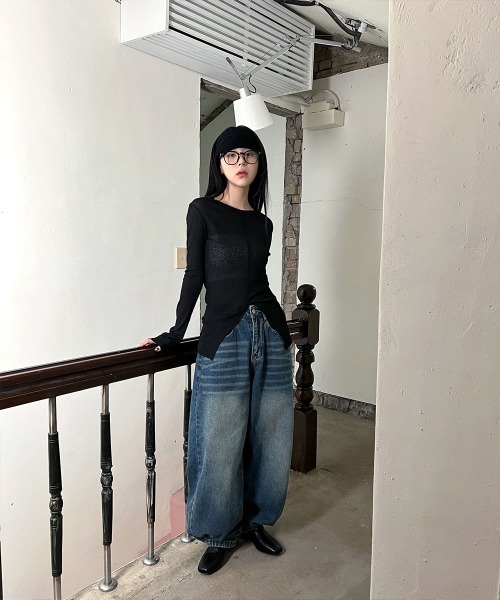 4INT.（フォイント）の「シースルー フロントスリット 長袖 トップス（Tシャツ/カットソー・レディース・ブラック/ベージュ/ホワイト・FREE）」の10枚目の写真