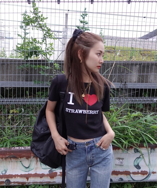 TEEN BOOP(ティーンブープ)の「I LOVE ロゴTee(Tシャツ/カットソー・レディース・ブラック/オフホワイト・FREE)」の2枚目の写真