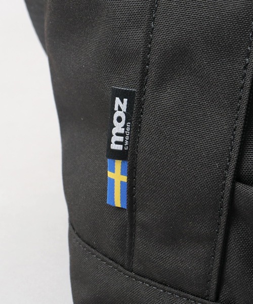 moz（モズ）の「軽量 撥水 ポリエステル 大容量 ショルダーベルト付き トートバッグ A4サイズ・PC収納・ビジネス対応（トートバッグ・レディース・ブラック/ブルー/オフホワイト・FREE）」の4枚目の写真