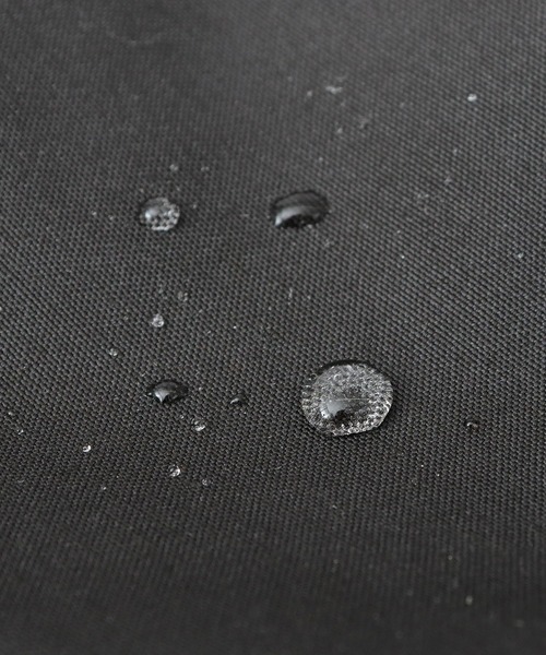 moz（モズ）の「軽量 撥水 ポリエステル 大容量 ショルダーベルト付き トートバッグ A4サイズ・PC収納・ビジネス対応（トートバッグ・レディース・ブラック/ブルー/オフホワイト・FREE）」の5枚目の写真