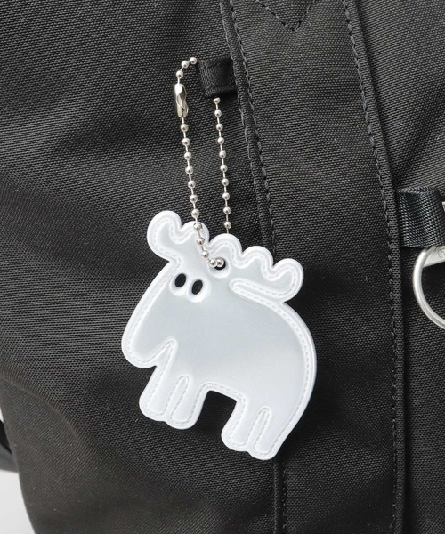 moz（モズ）の「軽量 撥水 ポリエステル 大容量 ショルダーベルト付き トートバッグ A4サイズ・PC収納・ビジネス対応（トートバッグ・レディース・ブラック/ブルー/オフホワイト・FREE）」の21枚目の写真