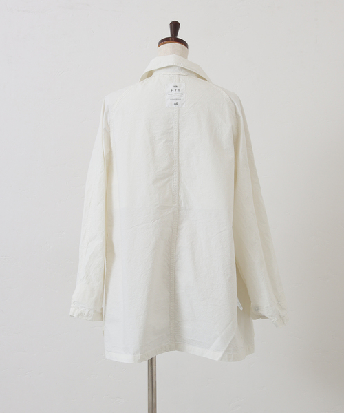 JOURNAL STANDARD LUXE（ジャーナルスタンダード　ラックス）の「【HTS】 COTTON BALMACAAN SHORT COAT（その他アウター・レディース・ホワイト・44）」の2枚目の写真