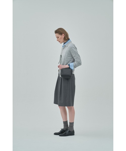 utta(ウッタ)の「【utta/ウッタ】ゴートレザーミニショルダーBAG /山羊革 /本革(ショルダーバッグ・レディース・ブラック・FREE)」の12枚目の写真