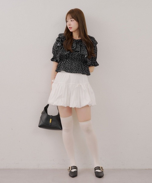 continuer de NICE CLAUP（コンティニューデナイスクラップ）の「フリルクロスブラウス（シャツ/ブラウス・レディース・ストライプ/チェック/オフホワイト/ブラック/ドット・FREE）」の22枚目の写真