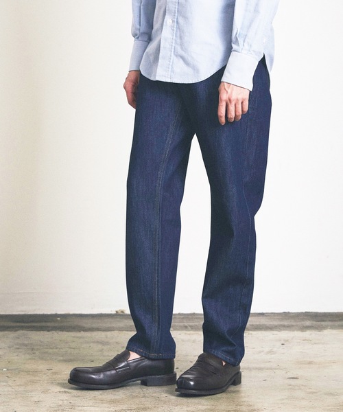 Magine（マージン）の「レギュラーテーパードデニム（デニムパンツ・メンズ・インディゴブルー/キナリ/ブラック・マルチサイズ）」の13枚目の写真