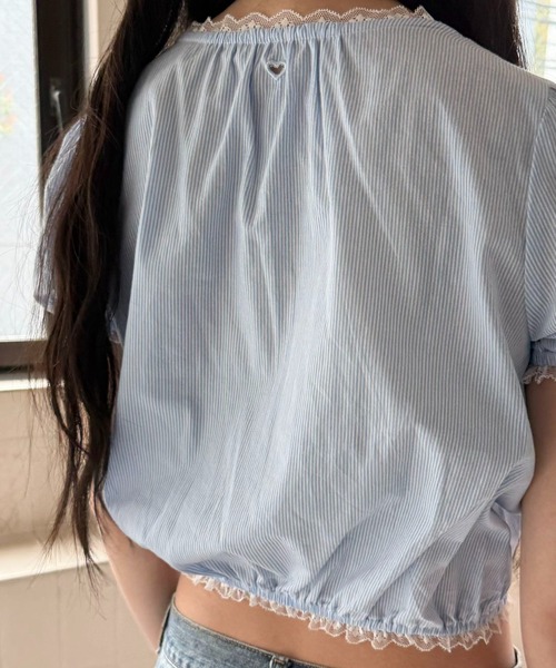 hugi(ハギ)の「TRIPLE HEART BLOUSE/トリプルハートブラウス(シャツ/ブラウス・レディース・サックスブルー/ライトピンク・FREE)」の3枚目の写真