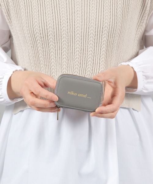 niko and...（ニコアンド）の「オリジナルニコロゴ箔 キーケース（キーケース/キーアクセサリー・レディース・グレー/ブラック・0）」の3枚目の写真