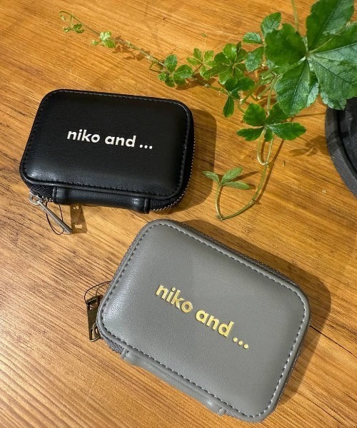 niko and...（ニコアンド）の「オリジナルニコロゴ箔 キーケース（キーケース/キーアクセサリー・レディース・グレー/ブラック・0）」の17枚目の写真