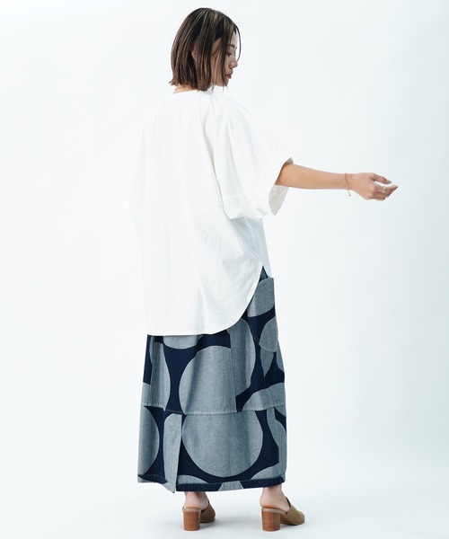 UNDICI・NOVE(ウンディッチノーベ)の「【AECA BLANC】アエカブラン/オーガニックコットン コクーンプルオーバー(Tシャツ/カットソー・レディース・ホワイト/ブラウン・M)」の16枚目の写真