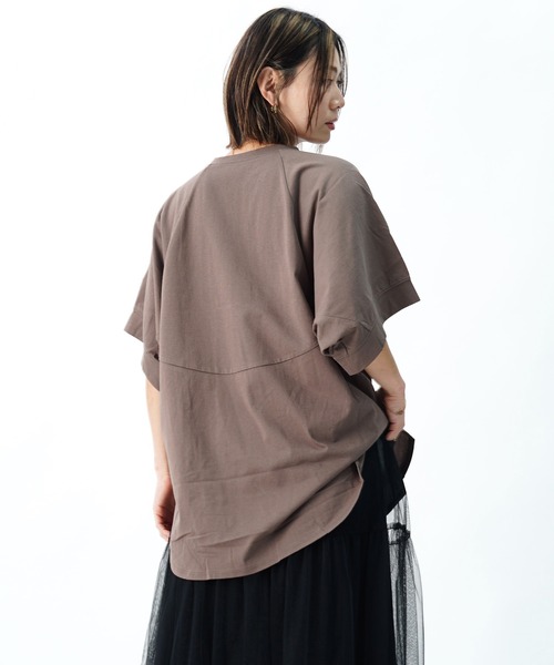 UNDICI・NOVE(ウンディッチノーベ)の「【AECA BLANC】アエカブラン/オーガニックコットン コクーンプルオーバー(Tシャツ/カットソー・レディース・ホワイト/ブラウン・M)」の14枚目の写真