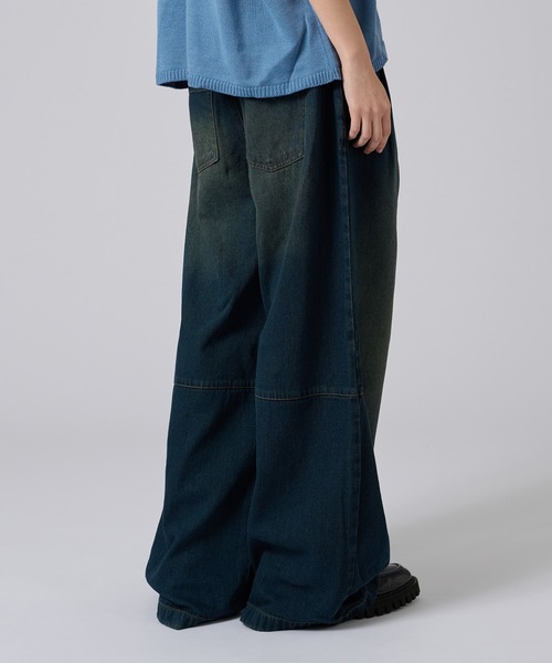 ONCILY（オンシェリー）の「OVER DYE CURVE DENIM PANTS/ オーバーダイカーブデニムパンツ（デニムパンツ・メンズ・ライトインディゴブルー/インディゴブルー/ブラック・LARGE/SMALL/MEDIUM）」の17枚目の写真