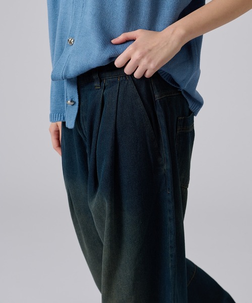 ONCILY（オンシェリー）の「OVER DYE CURVE DENIM PANTS/ オーバーダイカーブデニムパンツ（デニムパンツ・メンズ・ライトインディゴブルー/インディゴブルー/ブラック・LARGE/SMALL/MEDIUM）」の21枚目の写真