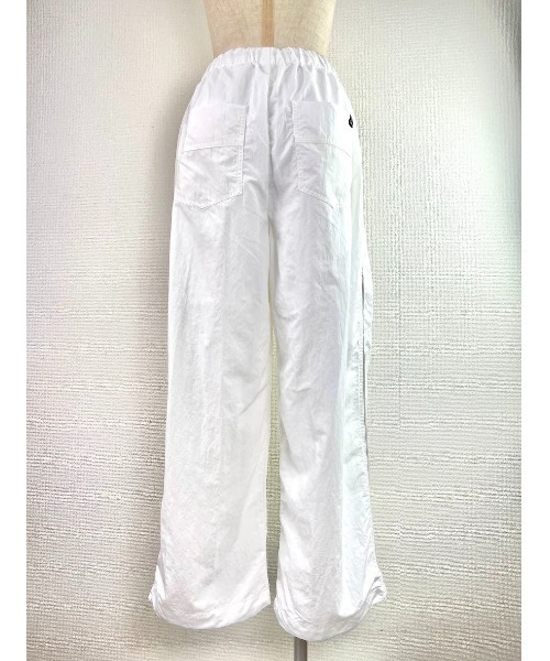 WORLD WIDE LOVE!(ワールドワイドラブ)の「グログランタックパンツ(その他パンツ・レディース・ベージュ/オフホワイト/ネイビー・1)」の6枚目の写真