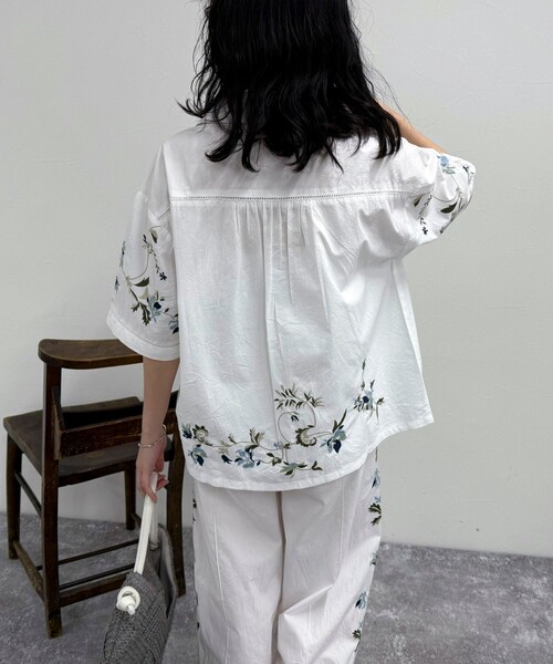 fredy emue(フレディエミュ)の「《セットアップ対応》カラフル刺繍シャツ(シャツ/ブラウス・レディース・ブラック/オフホワイト・38)」の10枚目の写真