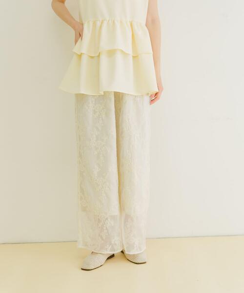 ITEMS URBANRESEARCH(アイテムズ アーバンリサーチ)の「シアー刺繍イージーパンツ(その他パンツ・レディース・ホワイト/ブラック・FREE)」の13枚目の写真