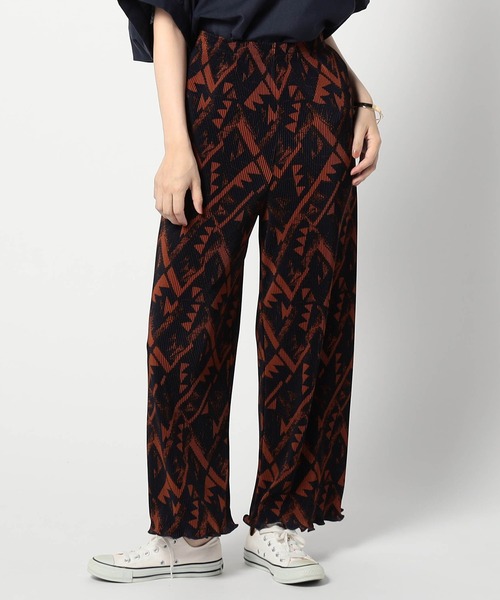 Grand PARK（グランドパーク）の「エスニック柄カットスムースパンツ（その他パンツ・レディース・ブラック×ホワイト/ネイビー系・FREE）」の2枚目の写真