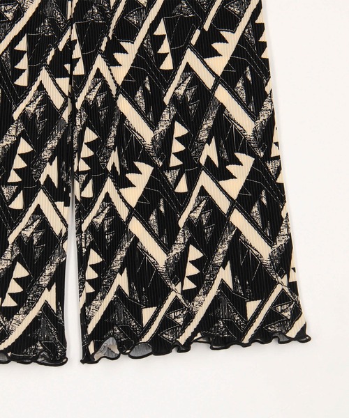 Grand PARK（グランドパーク）の「エスニック柄カットスムースパンツ（その他パンツ・レディース・ブラック×ホワイト/ネイビー系・FREE）」の5枚目の写真