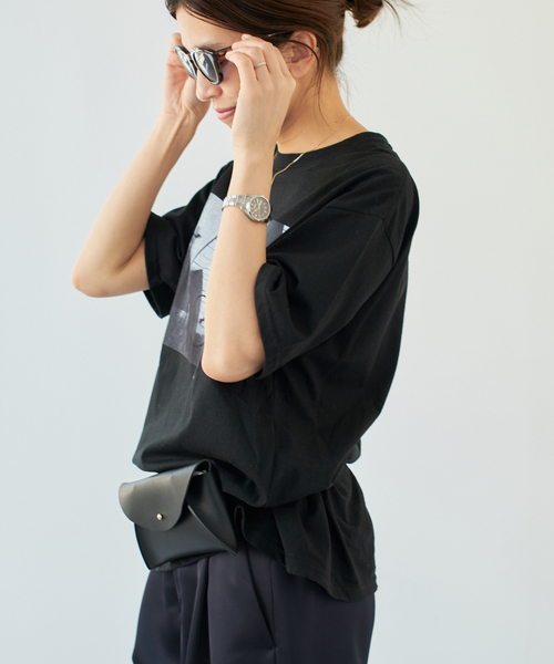 IENA（イエナ）の「《追加》COUTURE D’ADAM/クチュールドアダム Sam Haskins フォトTシャツ（Tシャツ/カットソー・レディース・ホワイト/ブラック・FREE）」の6枚目の写真